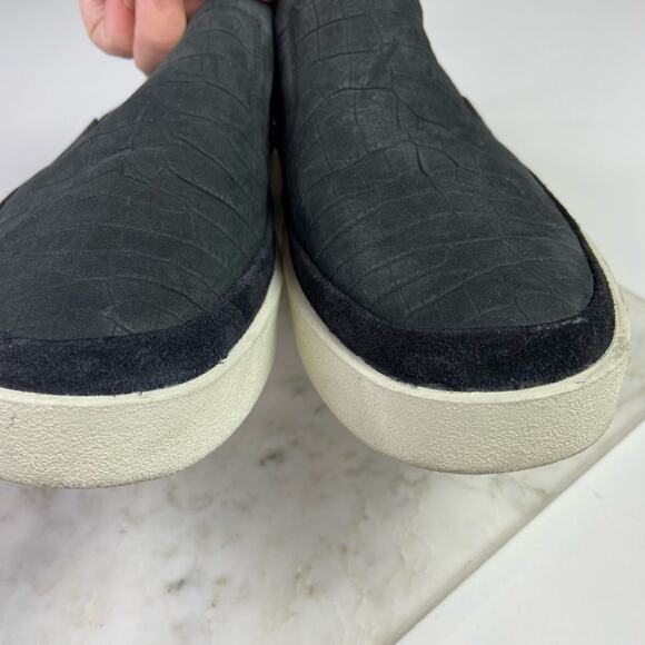 Via Spiga Black Slip On Sneakers Leather Embossed Croc Flatform Size 8 $225 - Picture 4 of 9